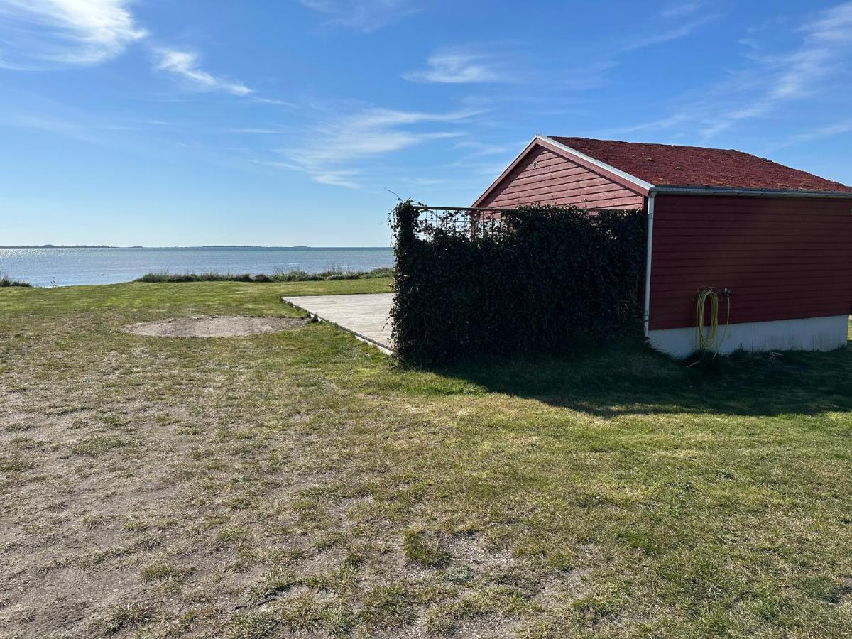 Beach Cabin Hollviken Exterior photo
